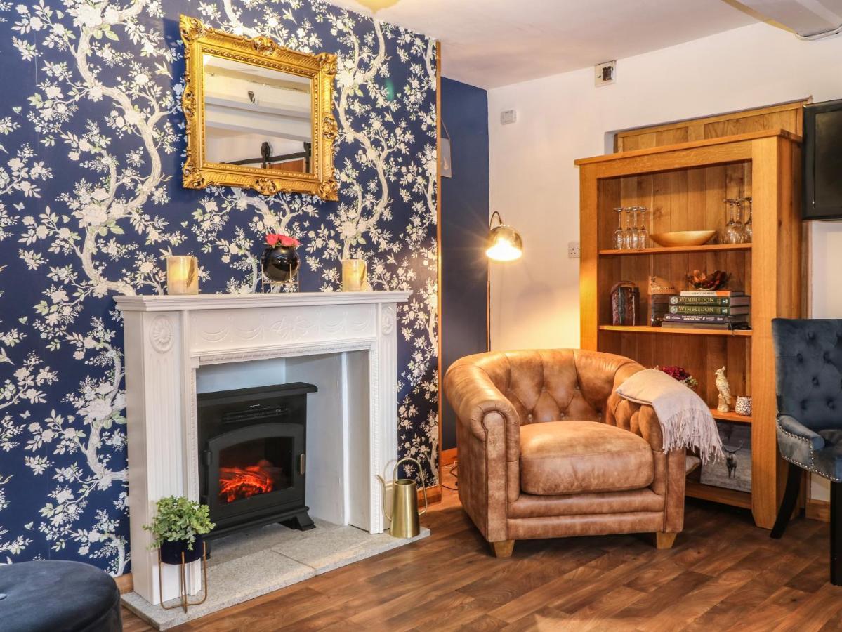 The Cheese Room Moreton-in-Marsh Bagian luar foto