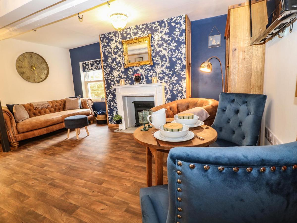 The Cheese Room Moreton-in-Marsh Bagian luar foto